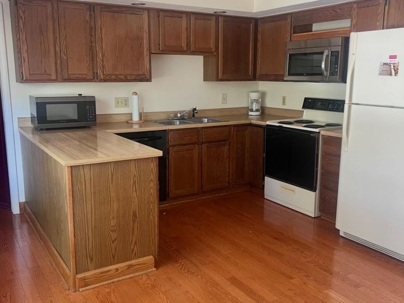 1265 Colston Drive , Unit 1265, Columbus, OH 43081 Photo 4