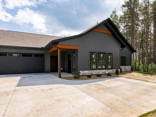 3806 Lavaque Road , Hermantown, MN 55811
