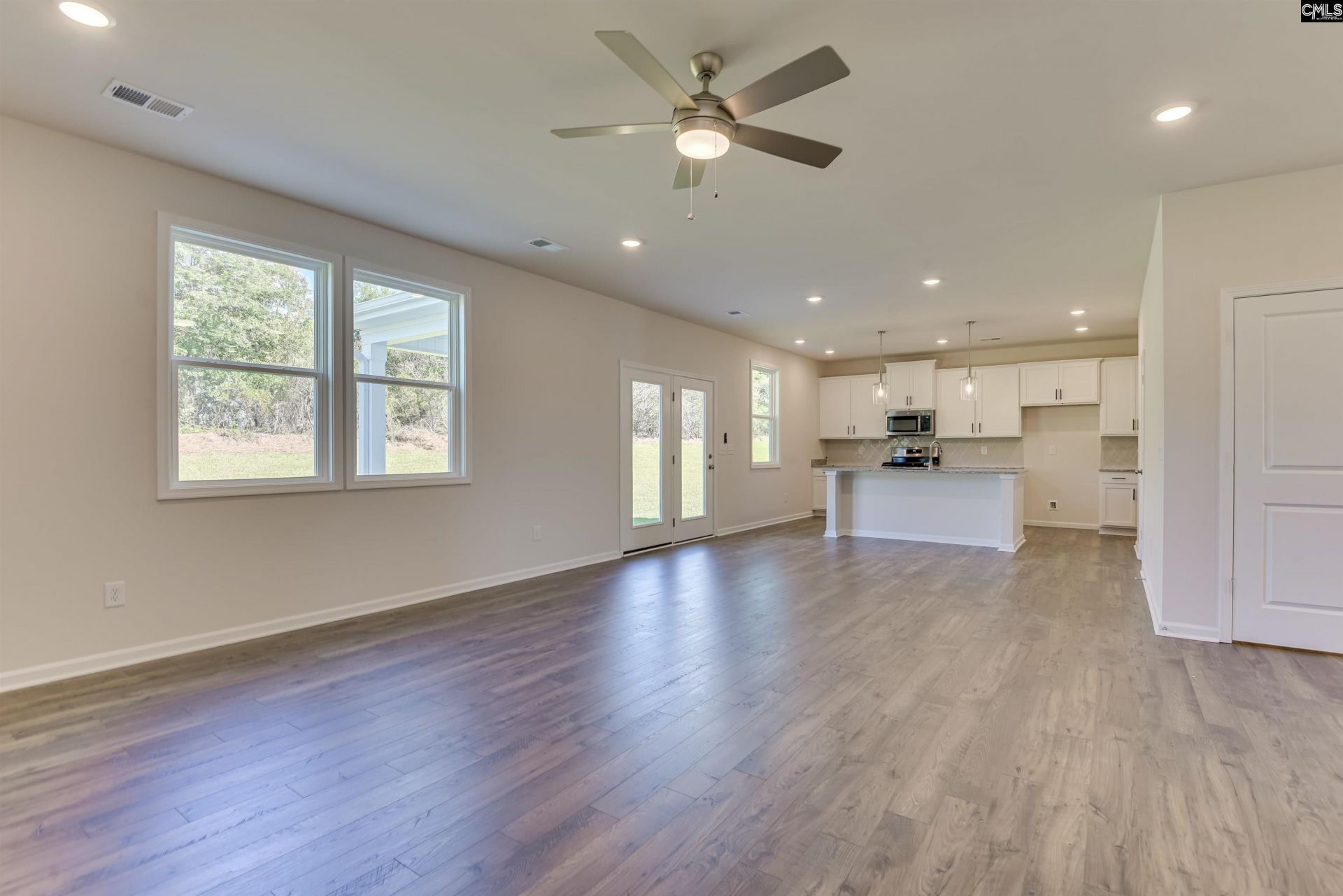 663 Griffon Drive  Photo 12
