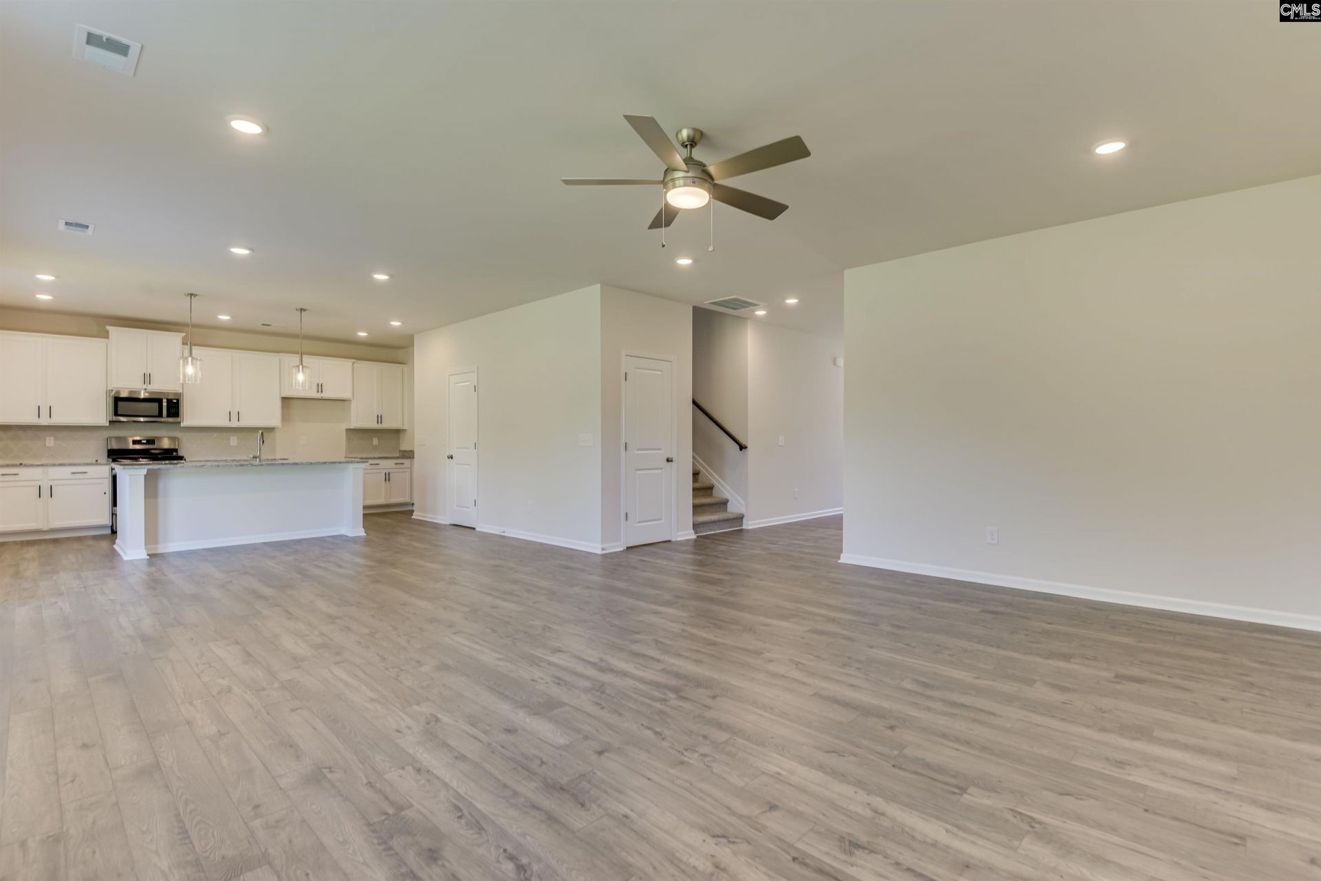663 Griffon Drive  Photo 13