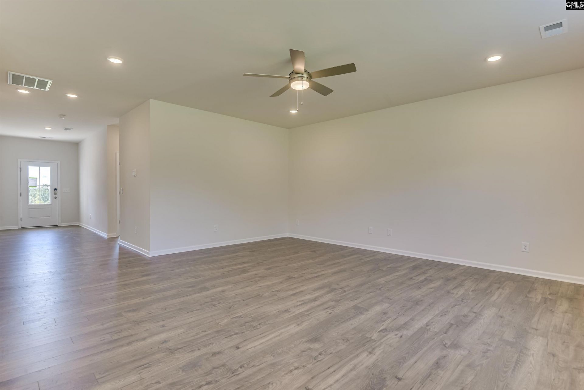 663 Griffon Drive  Photo 14