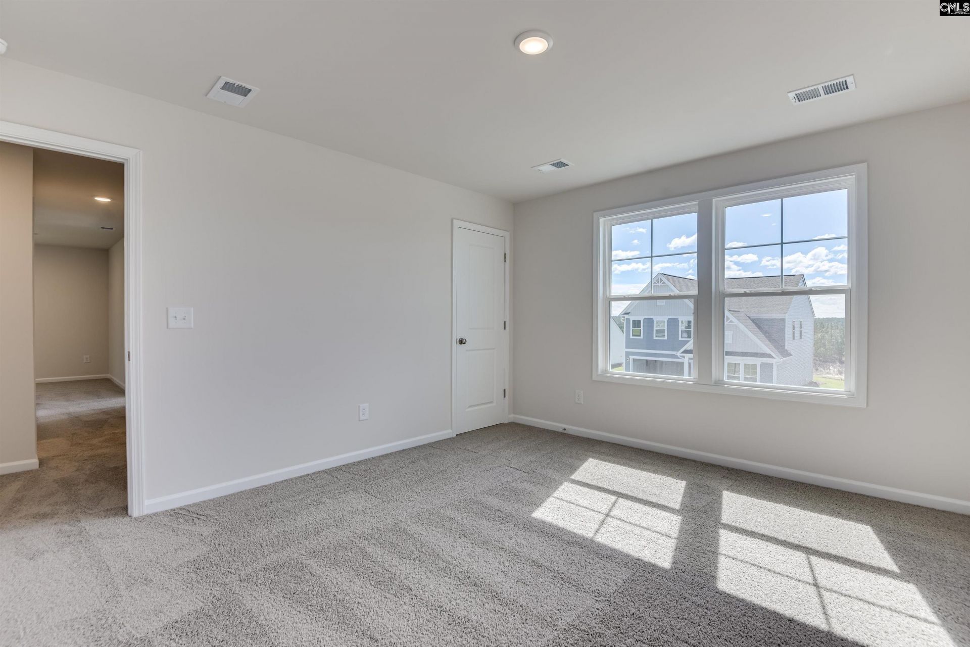 663 Griffon Drive  Photo 31