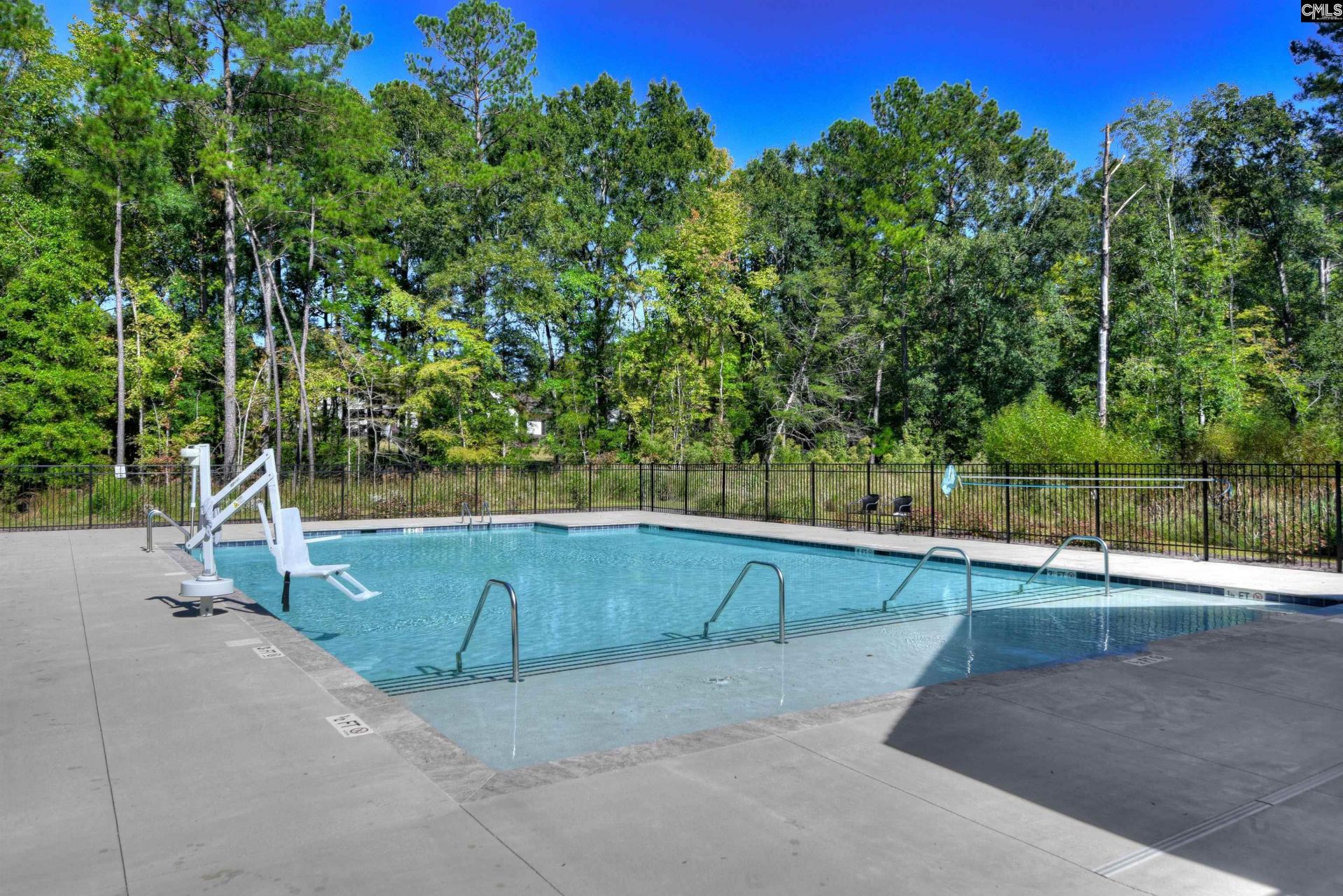 663 Griffon Drive  Photo 37