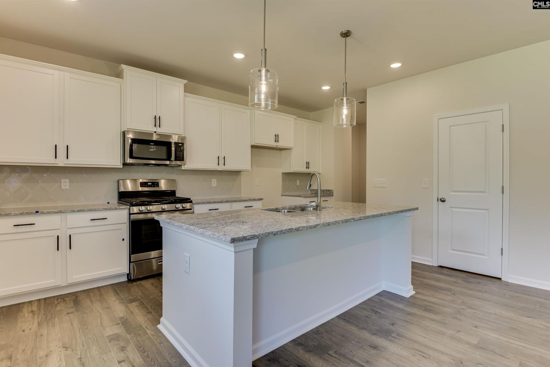 663 Griffon Drive  Photo 6