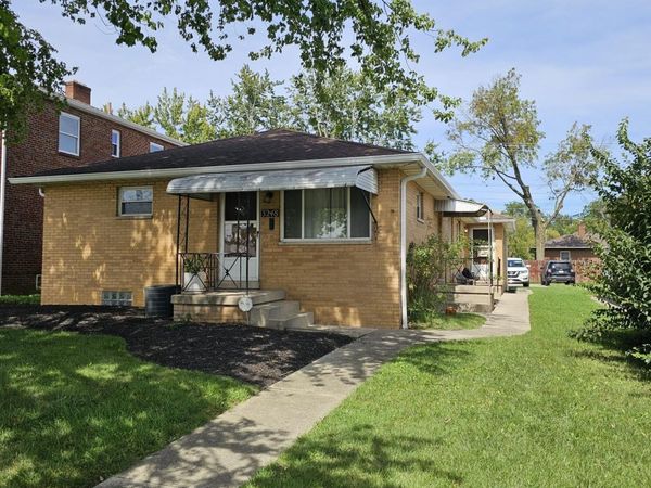 3246 Sullivant Avenue , Columbus, OH 43204
