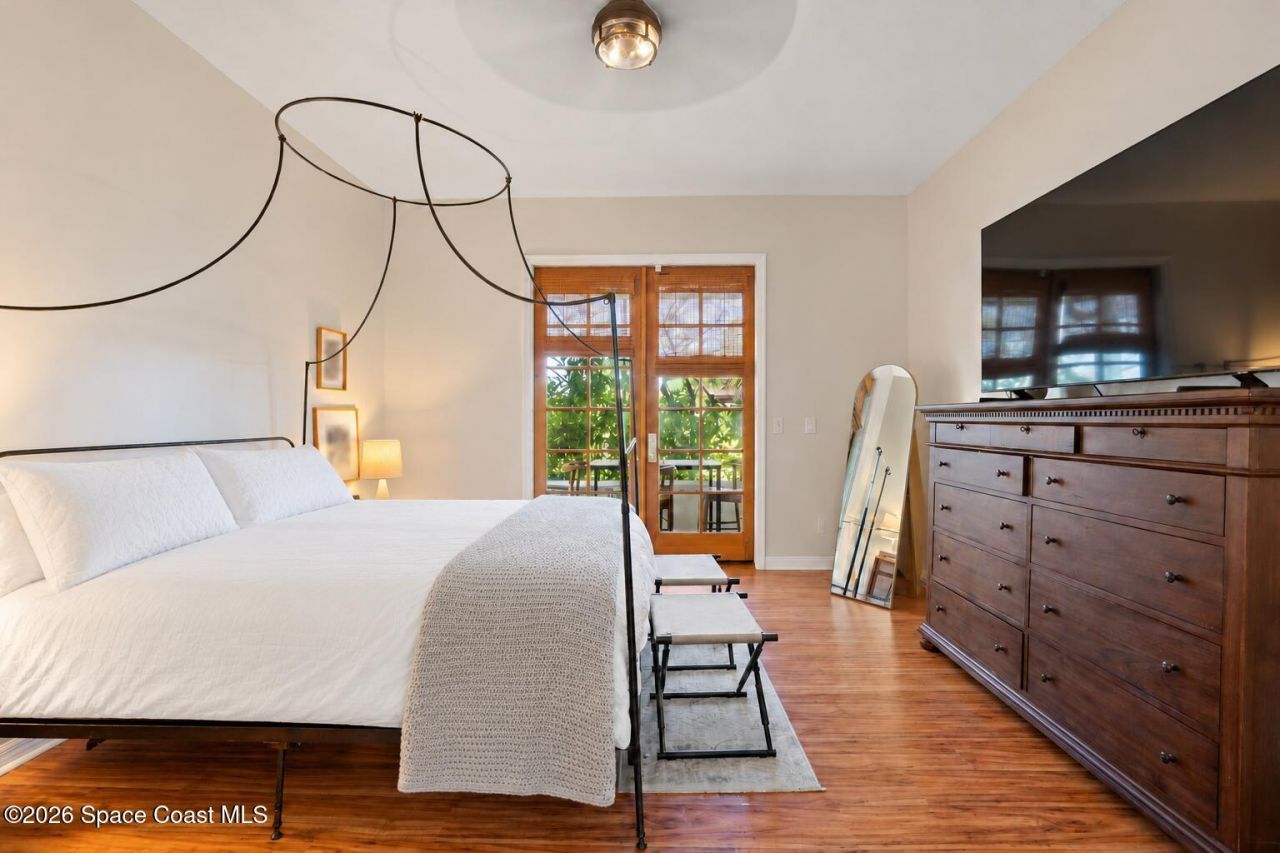 380 Lakeview Drive , Melbourne Beach, FL 32951 Photo