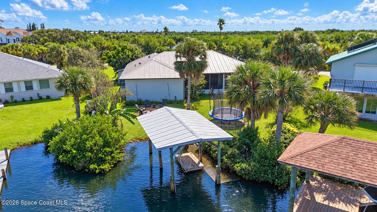 380 Lakeview Drive , Melbourne Beach, FL 32951 Photo