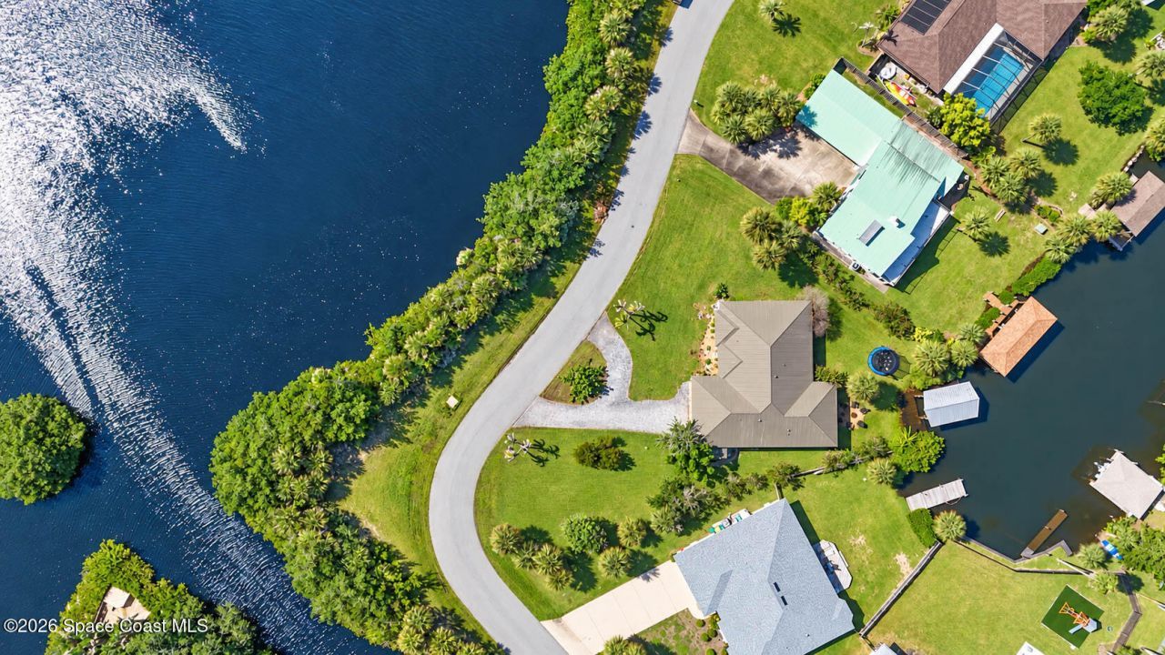 380 Lakeview Drive , Melbourne Beach, FL 32951 Photo