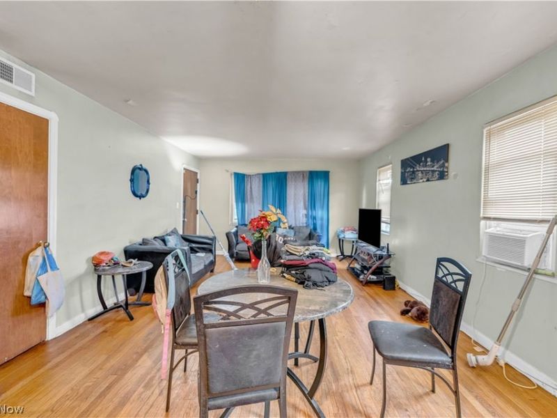 2649 Noble Road, Cleveland Heights, OH 44121 Photo 19