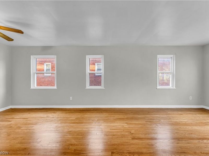 2649 Noble Road, Cleveland Heights, OH 44121 Photo 4
