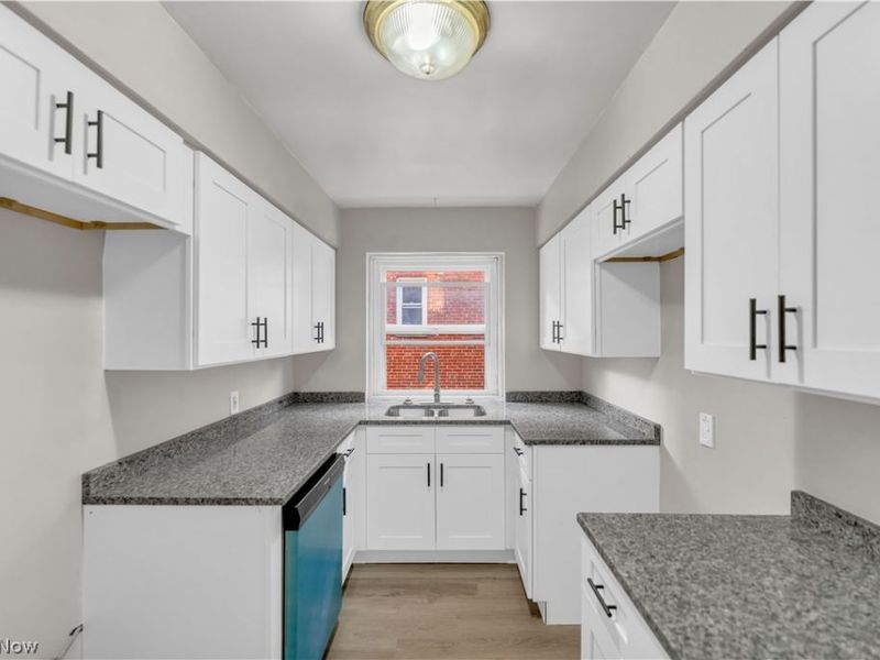 2649 Noble Road, Cleveland Heights, OH 44121 Photo 7