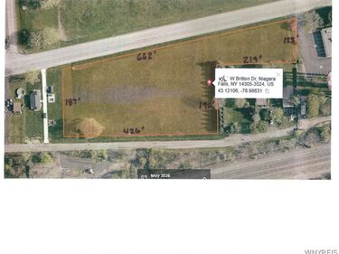 Britton Drive N, Niagara Falls, NY 14305