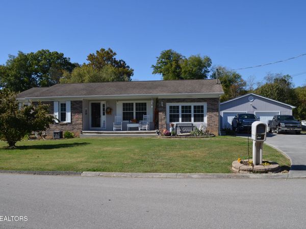 7705 Nicholas Drive, Corryton, TN 37721