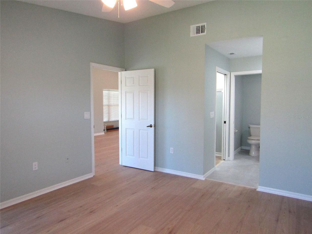 4404 Weybridge , Unit 96, Sarasota, FL 34235 Photo