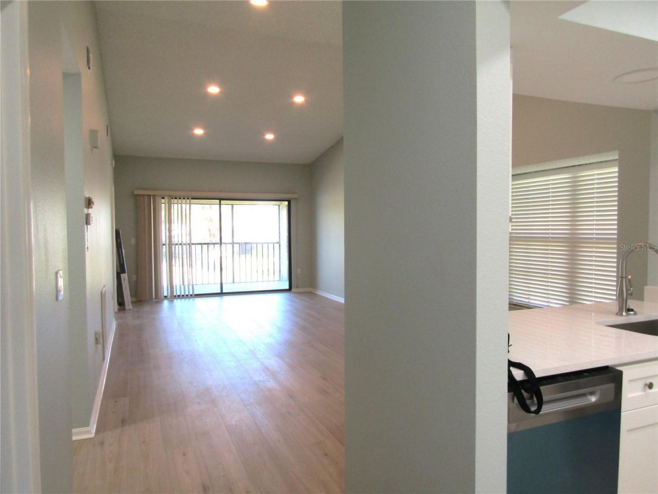 4404 Weybridge , Unit 96, Sarasota, FL 34235 Photo
