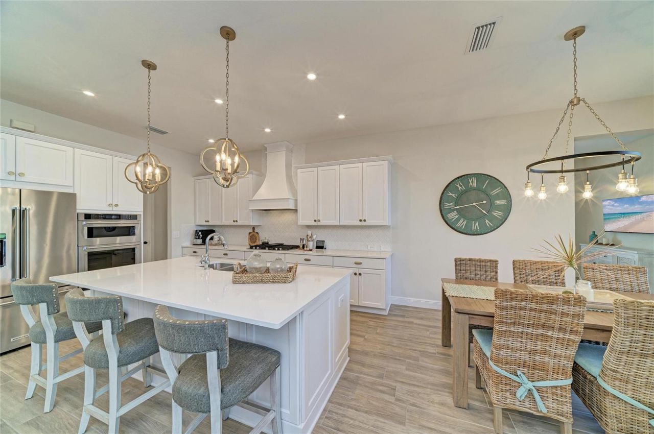 4624 Antrim Drive, Sarasota, FL 34240 Photo
