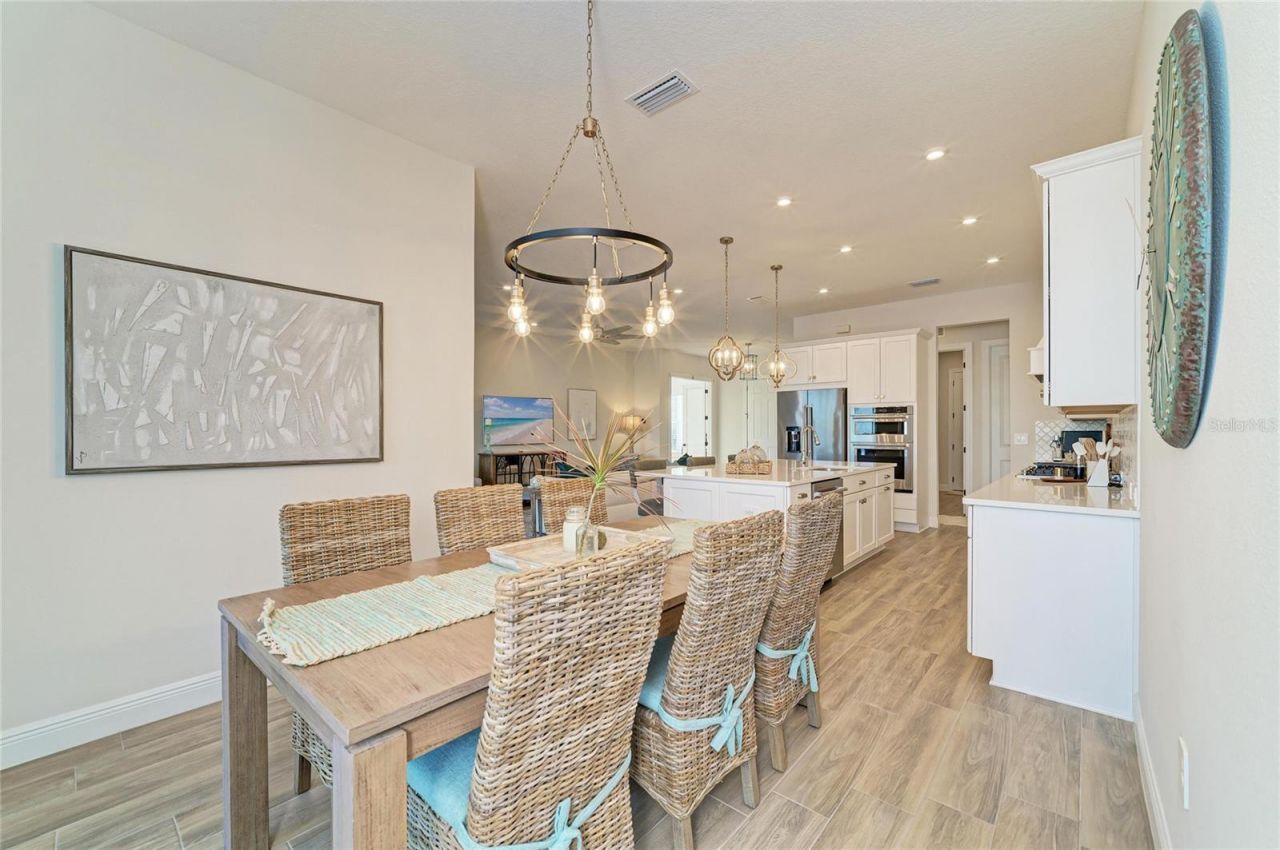 4624 Antrim Drive, Sarasota, FL 34240 Photo