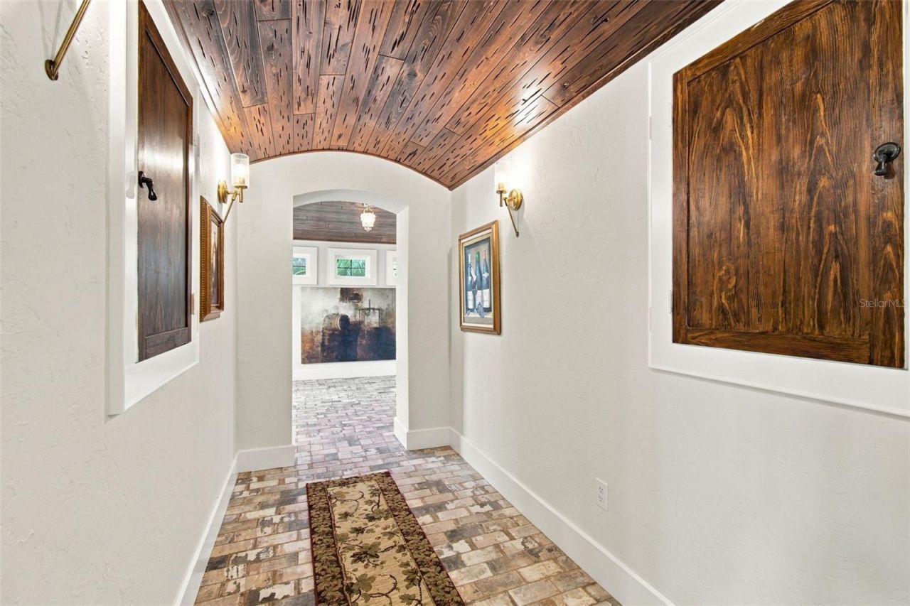 14 Marina Terrace, Treasure Island, FL 33706 Photo