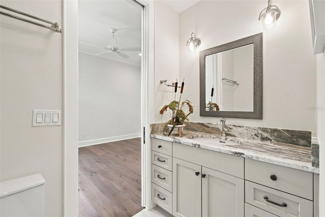 14 Marina Terrace, Treasure Island, FL 33706 Photo