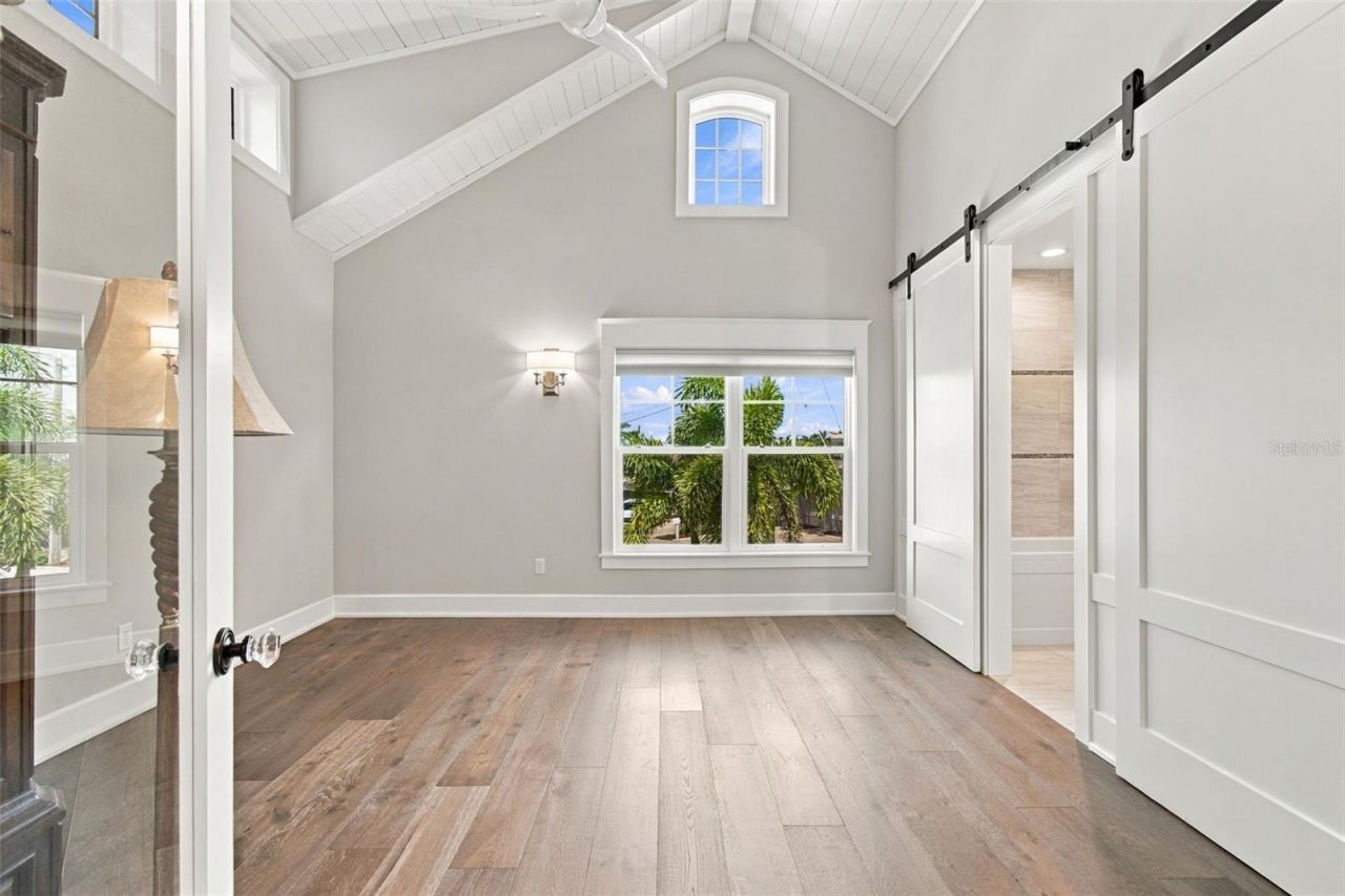 14 Marina Terrace, Treasure Island, FL 33706 Photo