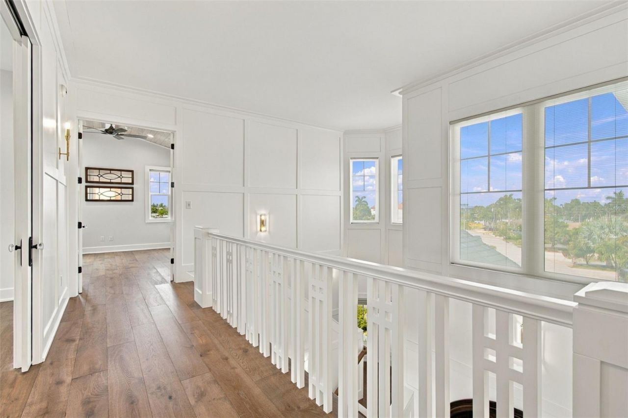 14 Marina Terrace, Treasure Island, FL 33706 Photo