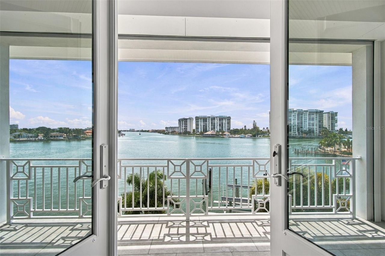 14 Marina Terrace, Treasure Island, FL 33706 Photo