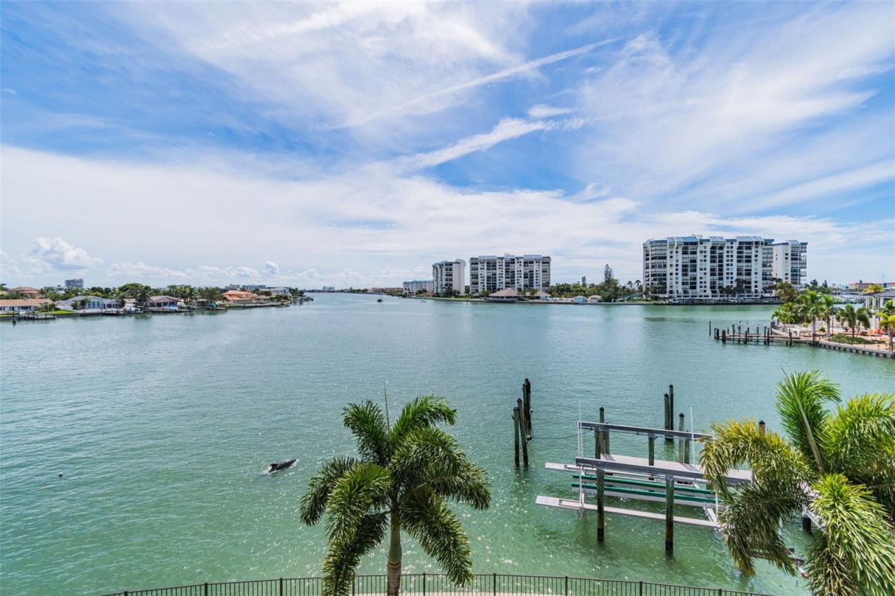 14 Marina Terrace, Treasure Island, FL 33706 Photo