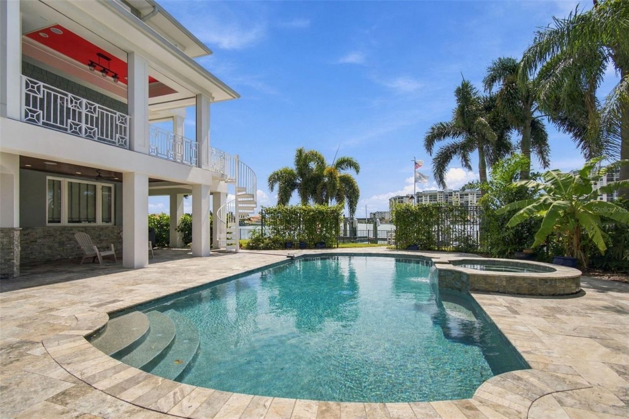 14 Marina Terrace, Treasure Island, FL 33706 Photo