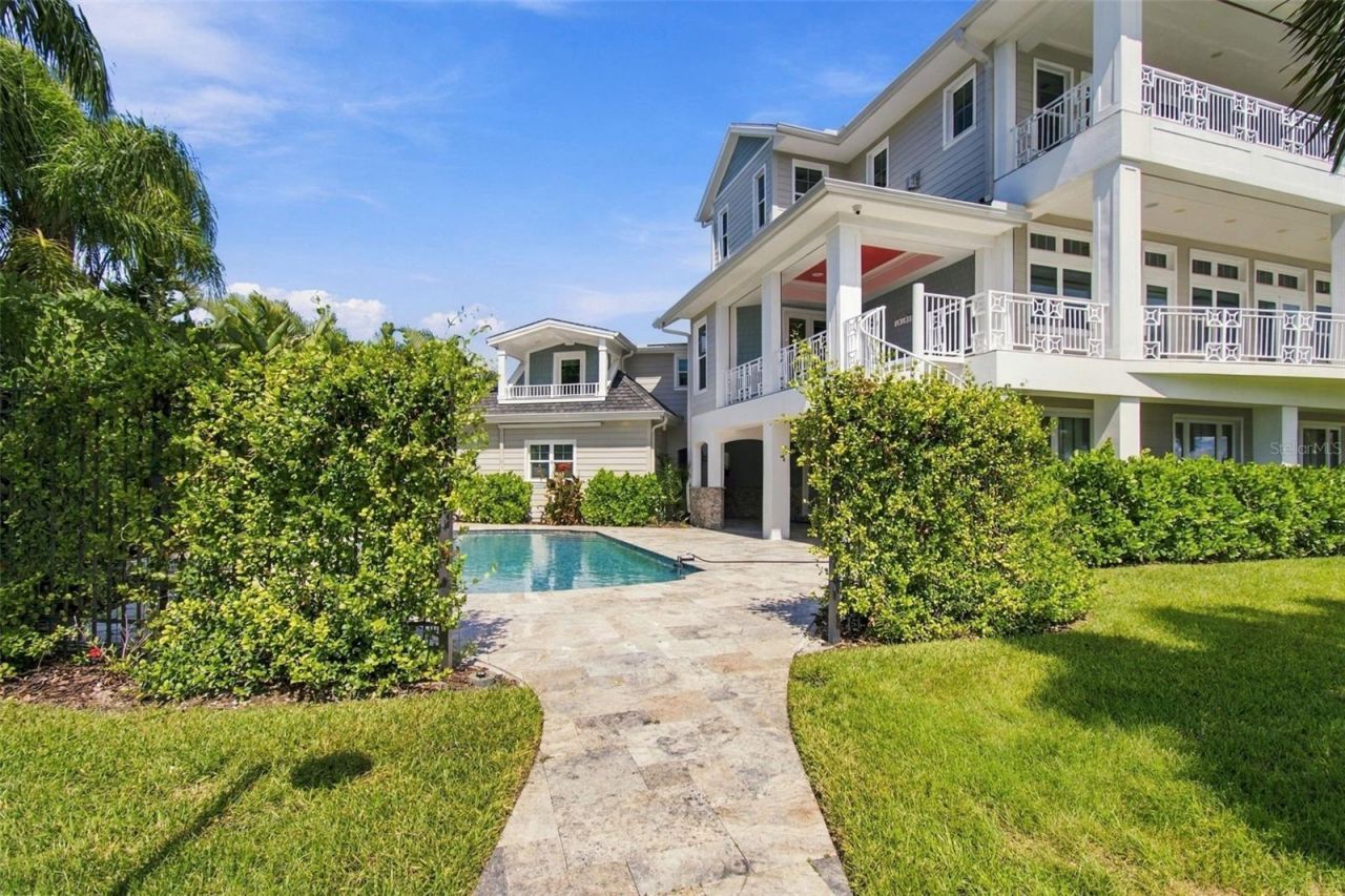 14 Marina Terrace, Treasure Island, FL 33706 Photo