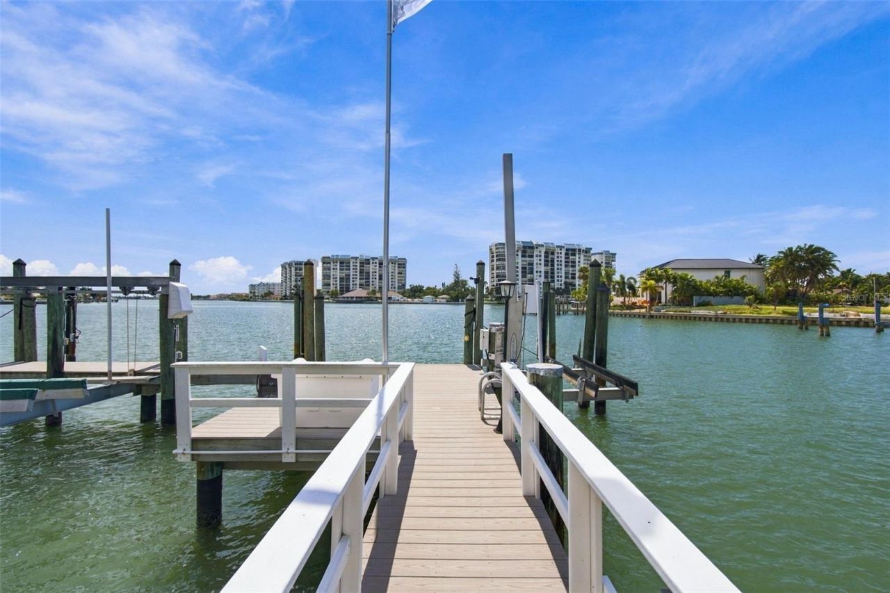 14 Marina Terrace, Treasure Island, FL 33706 Photo