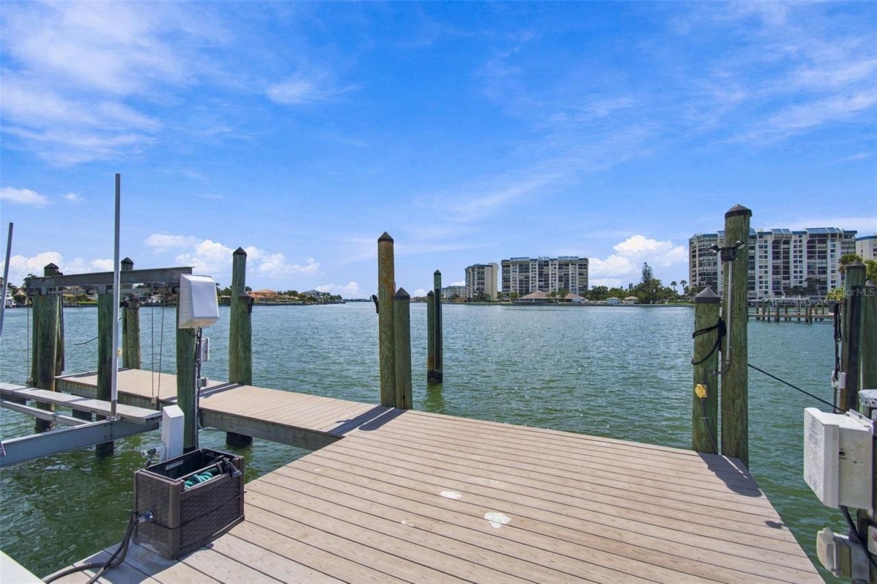 14 Marina Terrace, Treasure Island, FL 33706 Photo