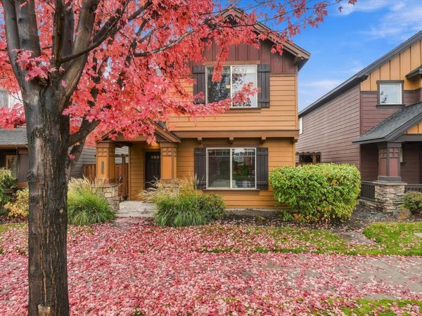 20487 Brentwood Avenue, Bend, OR 97702