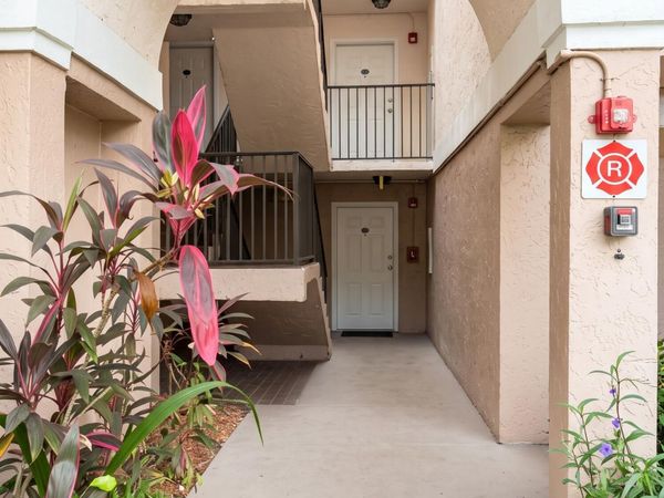 10121 W SUNRISE Boulevard, Unit 106, Plantation, FL 33322