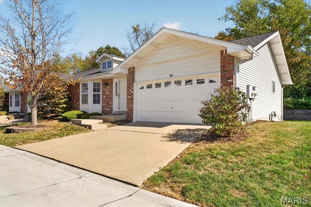 44 Rue De Paix #41 , Lake Saint Louis, MO 63367 Main Photo