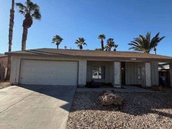 4639 Kristen Lane , Las Vegas, NV 89121