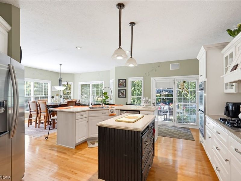 2918 Macduff Drive NW, North Canton, OH 44720 Photo 14