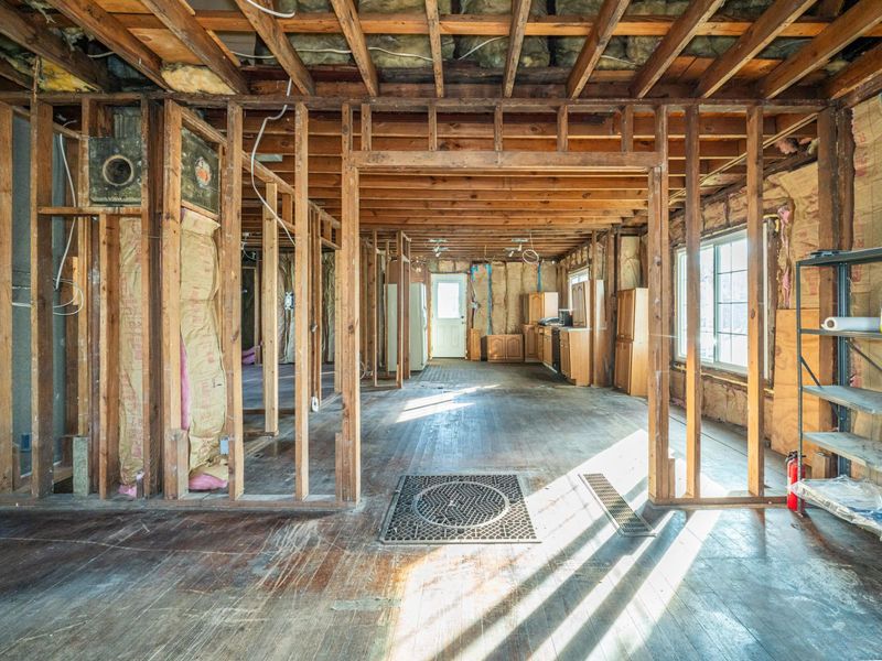 1023 S Crawford Street, Troy, OH 45373 Photo 8