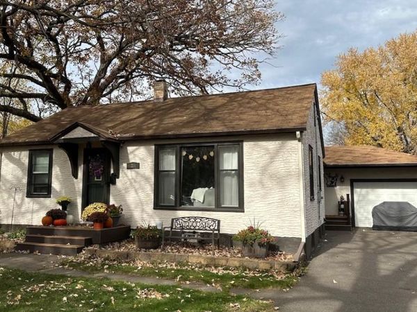 1204 2nd Street N, Princeton, MN 55371