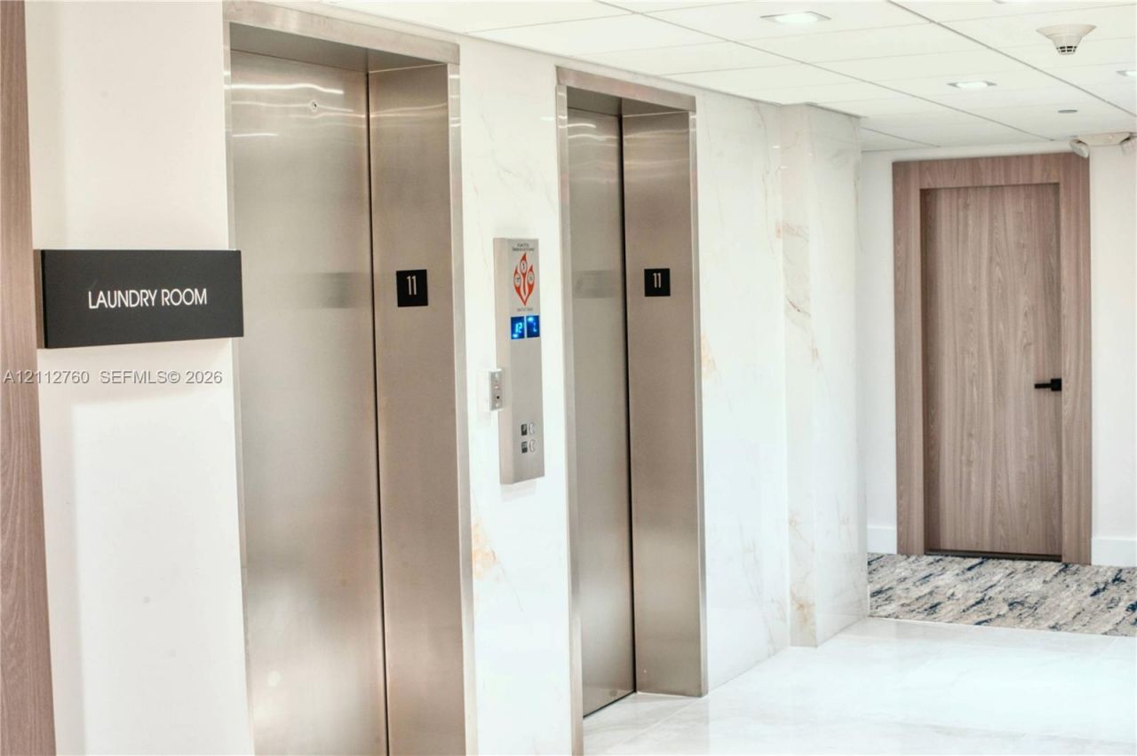 5825 Collins Ave , Unit 11H, Miami Beach, FL 33140 Photo