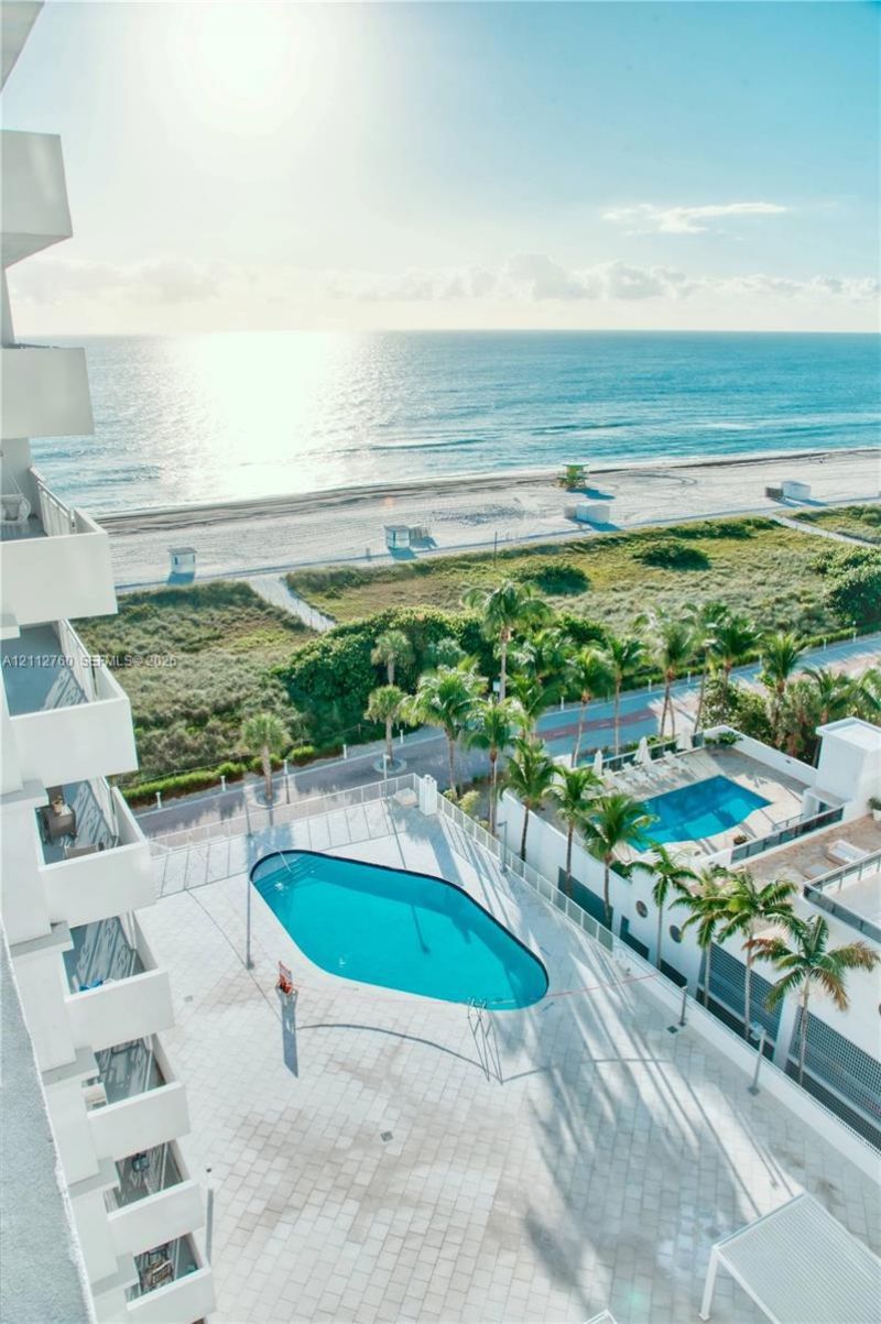 5825 Collins Ave , Unit 11H, Miami Beach, FL 33140 Photo