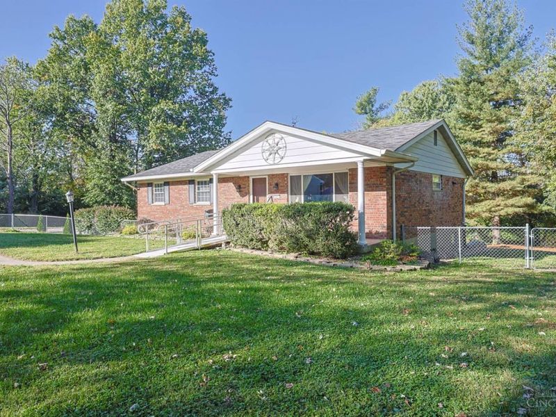 487 Greenwell Avenue, Delhi Township, OH 45238 Photo 2