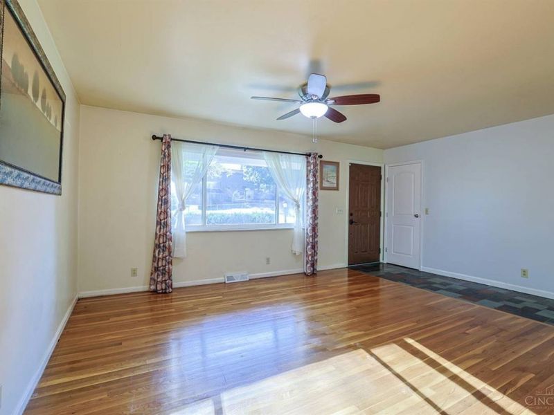 487 Greenwell Avenue, Delhi Township, OH 45238 Photo 6