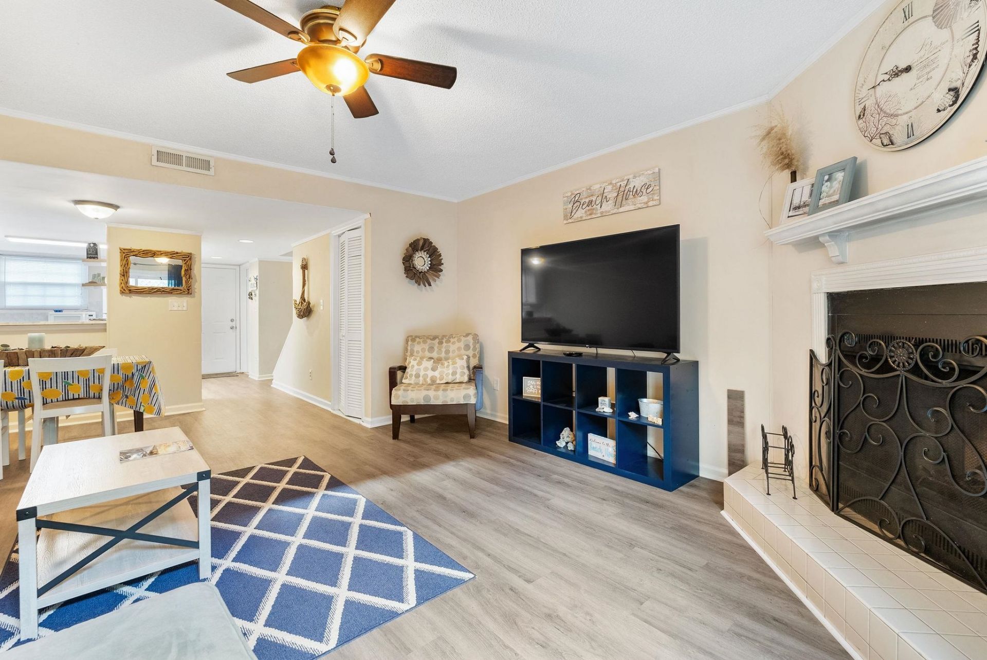 6703 Jefferson Pl.  Photo 10