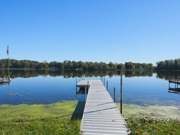 6120 N Lakeshore Drive, Macy, IN 46951
