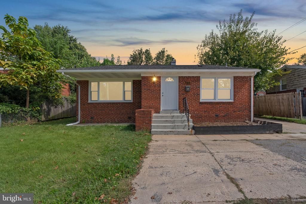 705 UNIVERSITY BOULEVARD W , SILVER SPRING, MD 20901