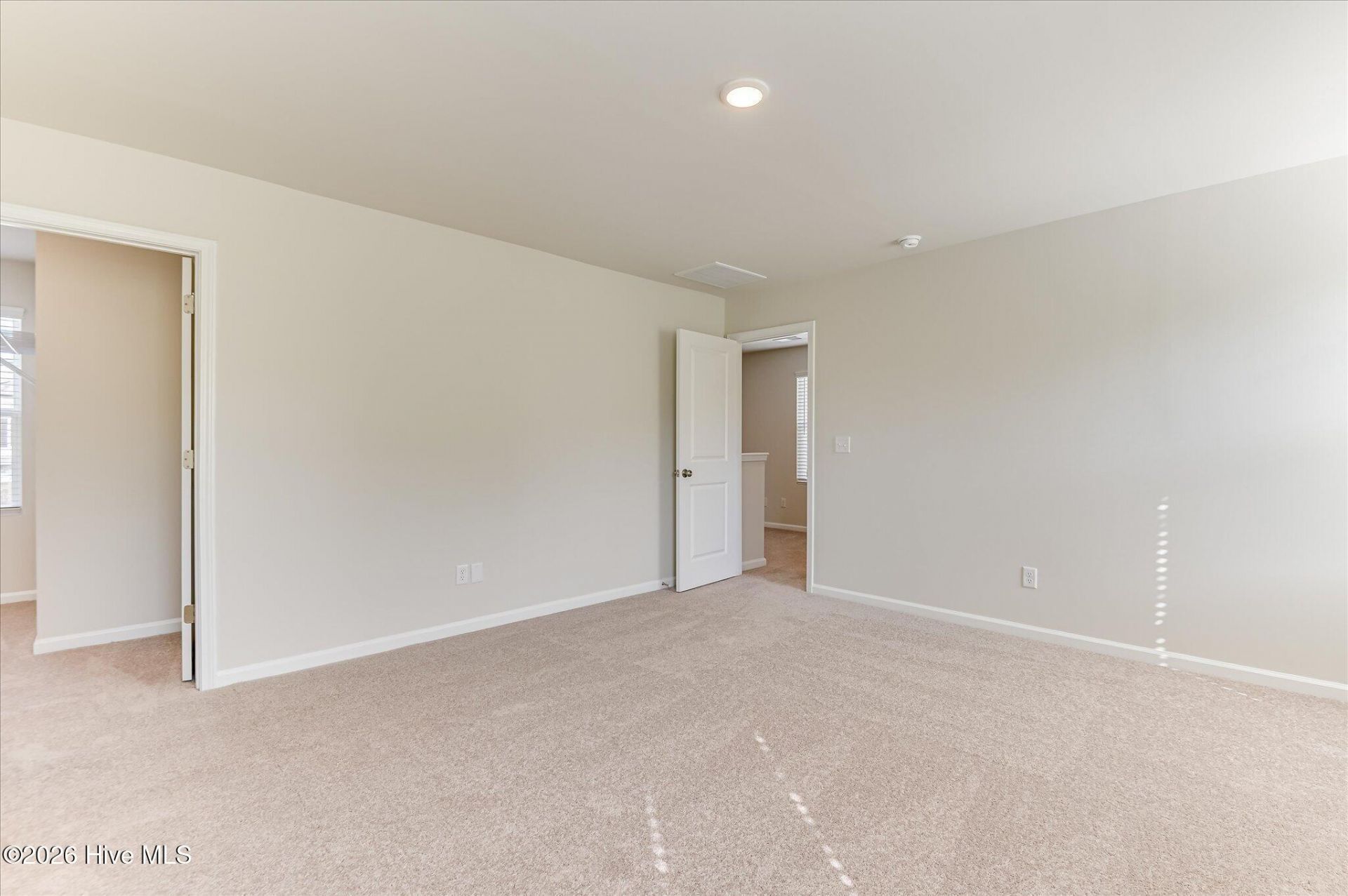 5099 Moncrief Circle  Photo 20