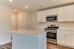 5099 Moncrief Circle  photo 4