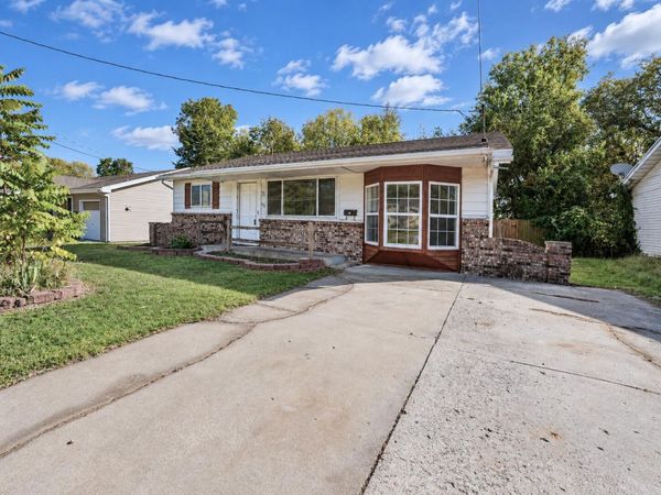 1638 E Dale Street , Springfield, MO 65803