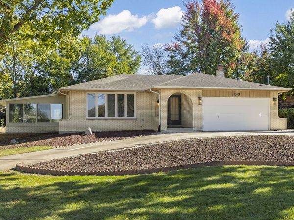 50 W Logan Street , Lemont, IL 60439