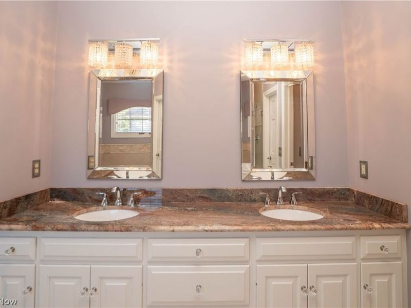 4966 Abbey Church Avenue NW, Canton, OH 44718 Photo 24